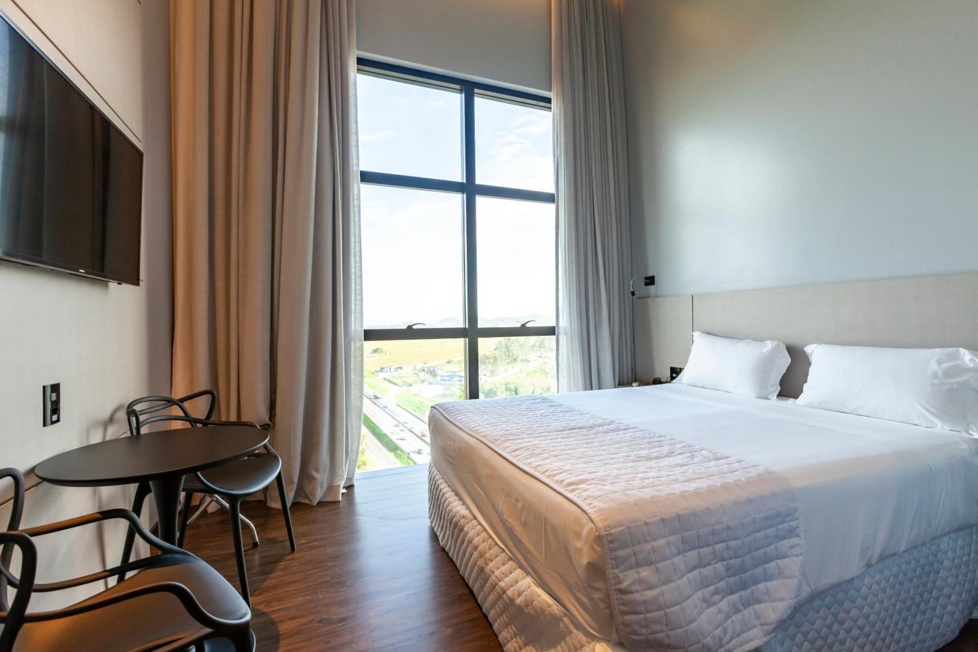 Tri Hotel Premium Itapema Zewnętrze zdjęcie